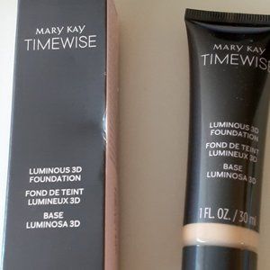 Time Wise Luminous 3D Foundation Ivory C 130